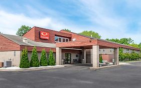 Econo Lodge River Falls Wi